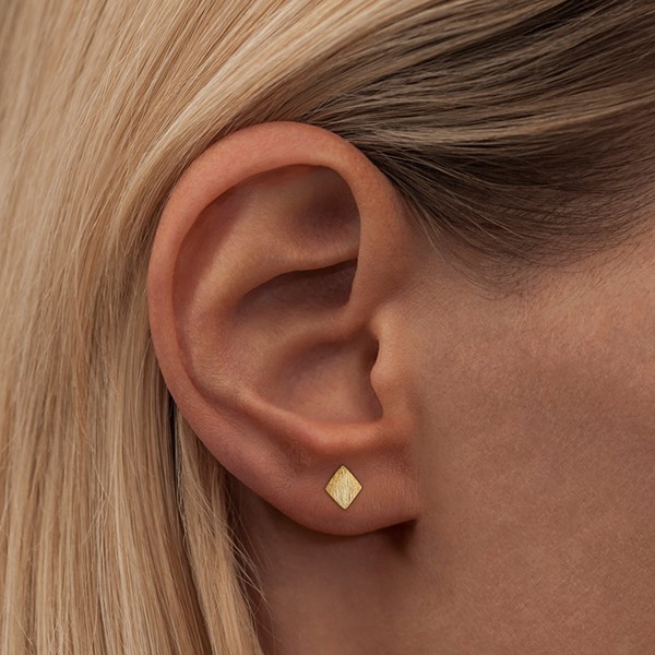 Lulu Copenhagen Confetti Earstud Gold Matte