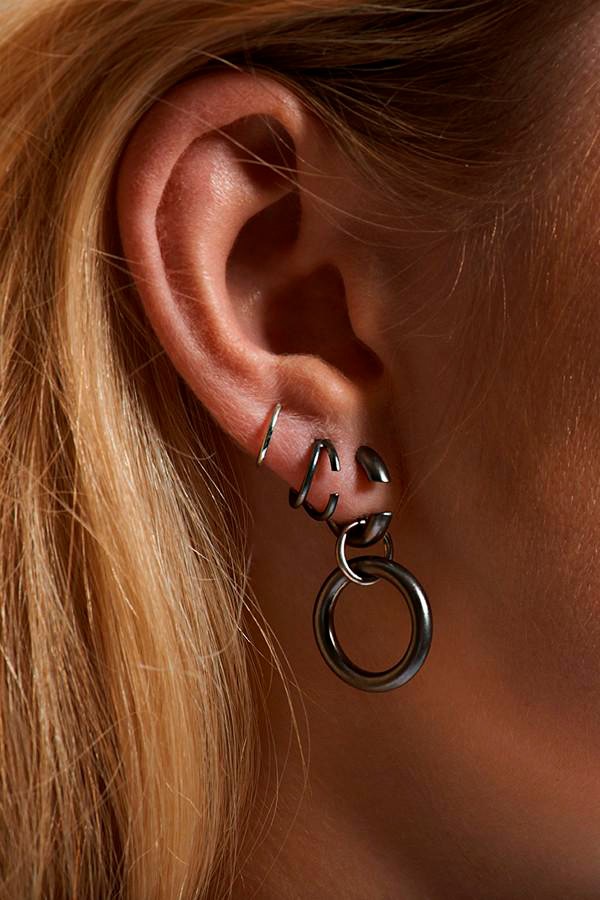 Maria Black Bell Twirl Earring Sterling Silver